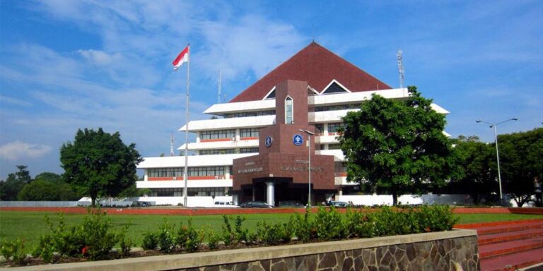 Raih Masa Depan Gemilang di IPB: Panduan Lengkap Sukses Ujian Masuk IPB